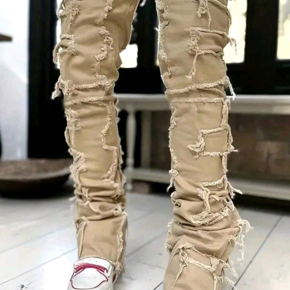 Men Frayed Skinny Jeans - Picture 5 of 5